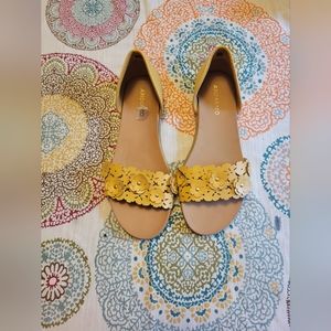 Andiamo womens sandals